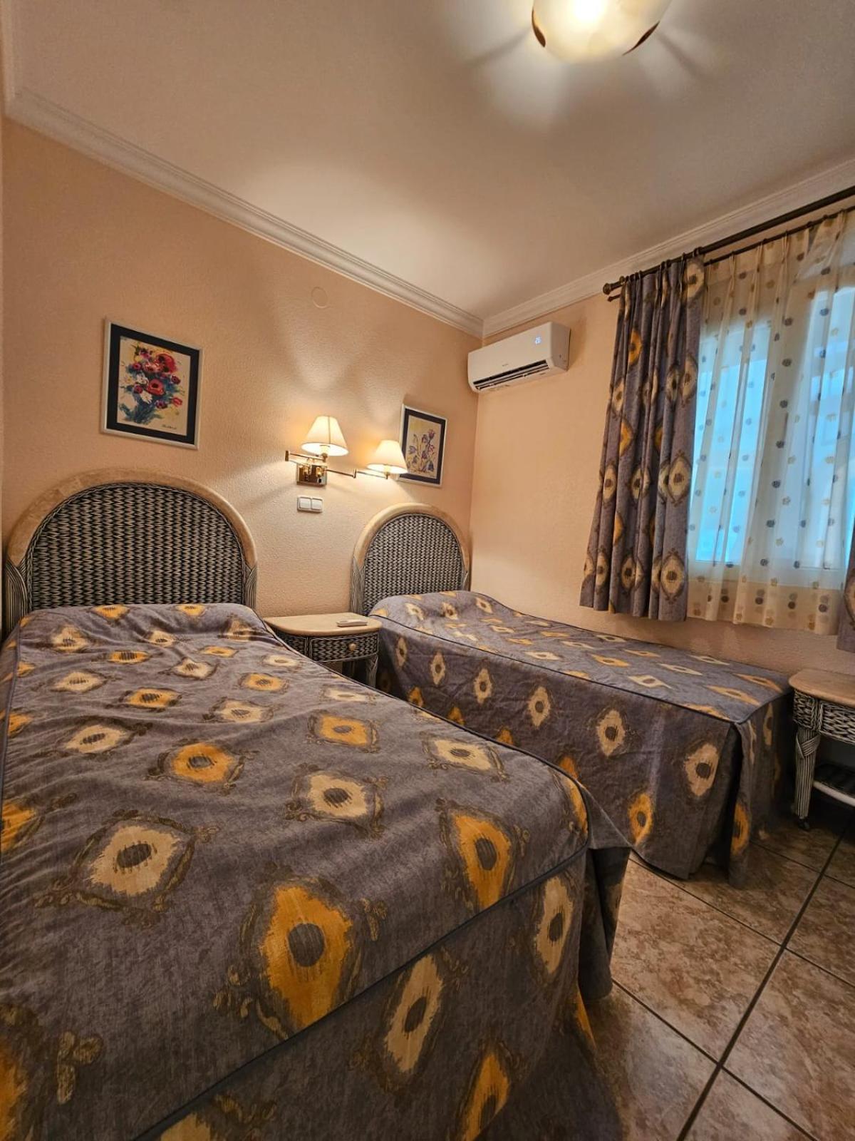 Villa Comas Дения Екстериор снимка